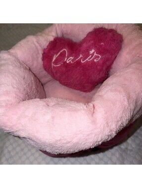 NWT Paris Hilton Pet Bed Pink  Plush Cuddler tea cup bed w/pillow 18x18x10